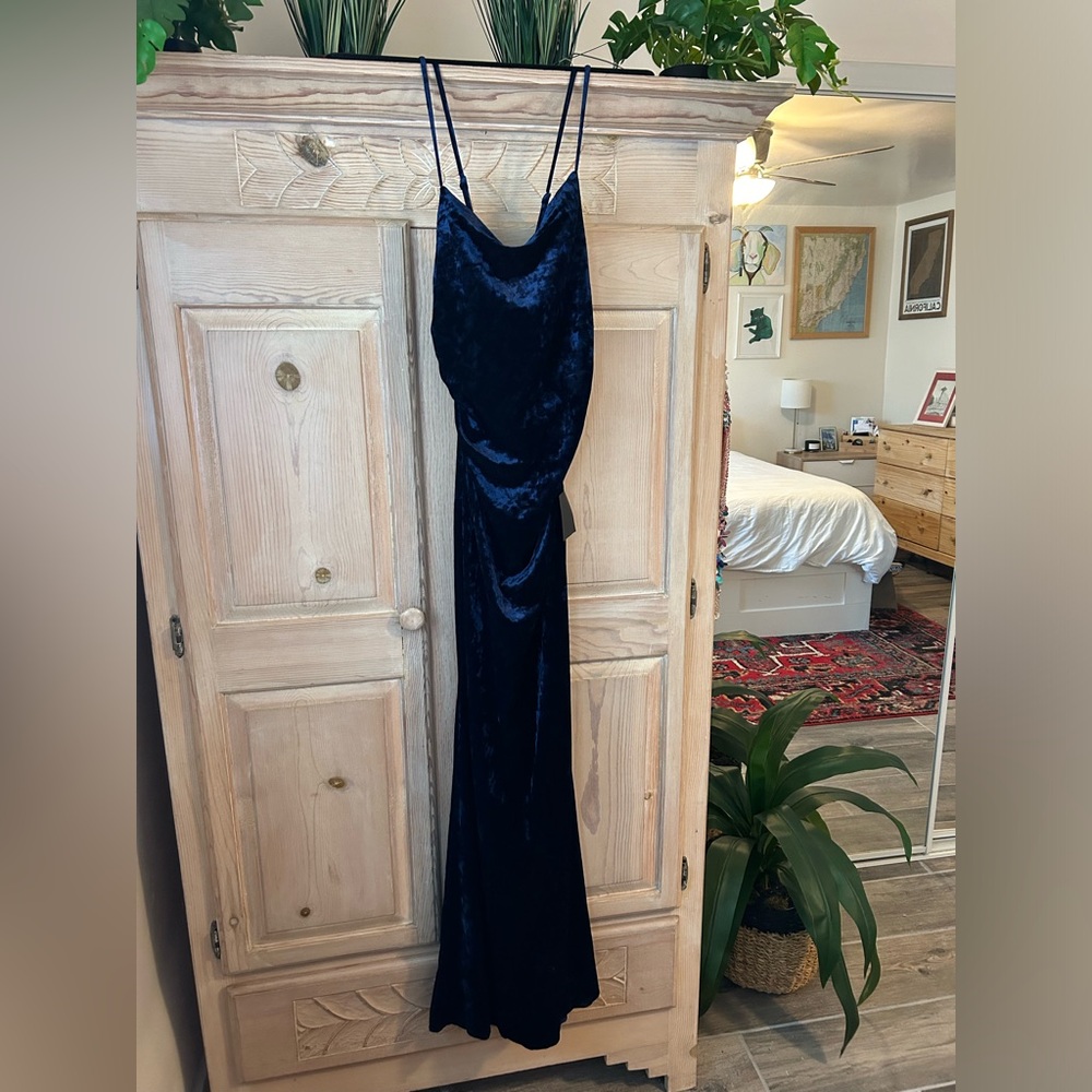 Lulus Your Every Wish Navy Blue Crushed Velvet Ruched Maxi Dress NWT